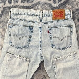 Levi’s Relaxed Light Blue Jeans